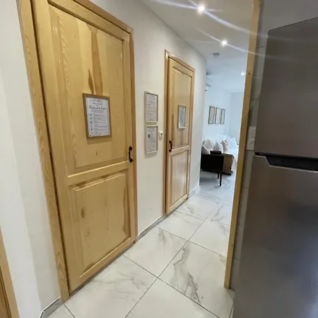 Accommodatie bij particulieren Avec Terrasse Privee Vue Sur La Cite Medievale *